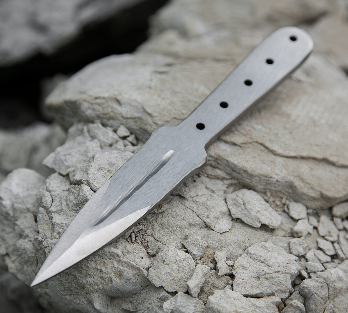 Метательный нож Неукрытый из стали 65Г