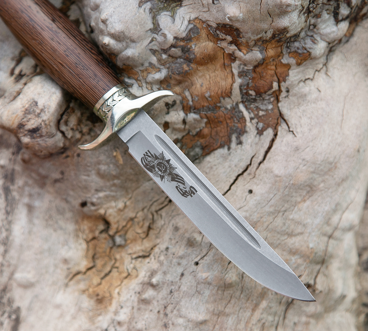 Финка НКВД из стали 95Х18