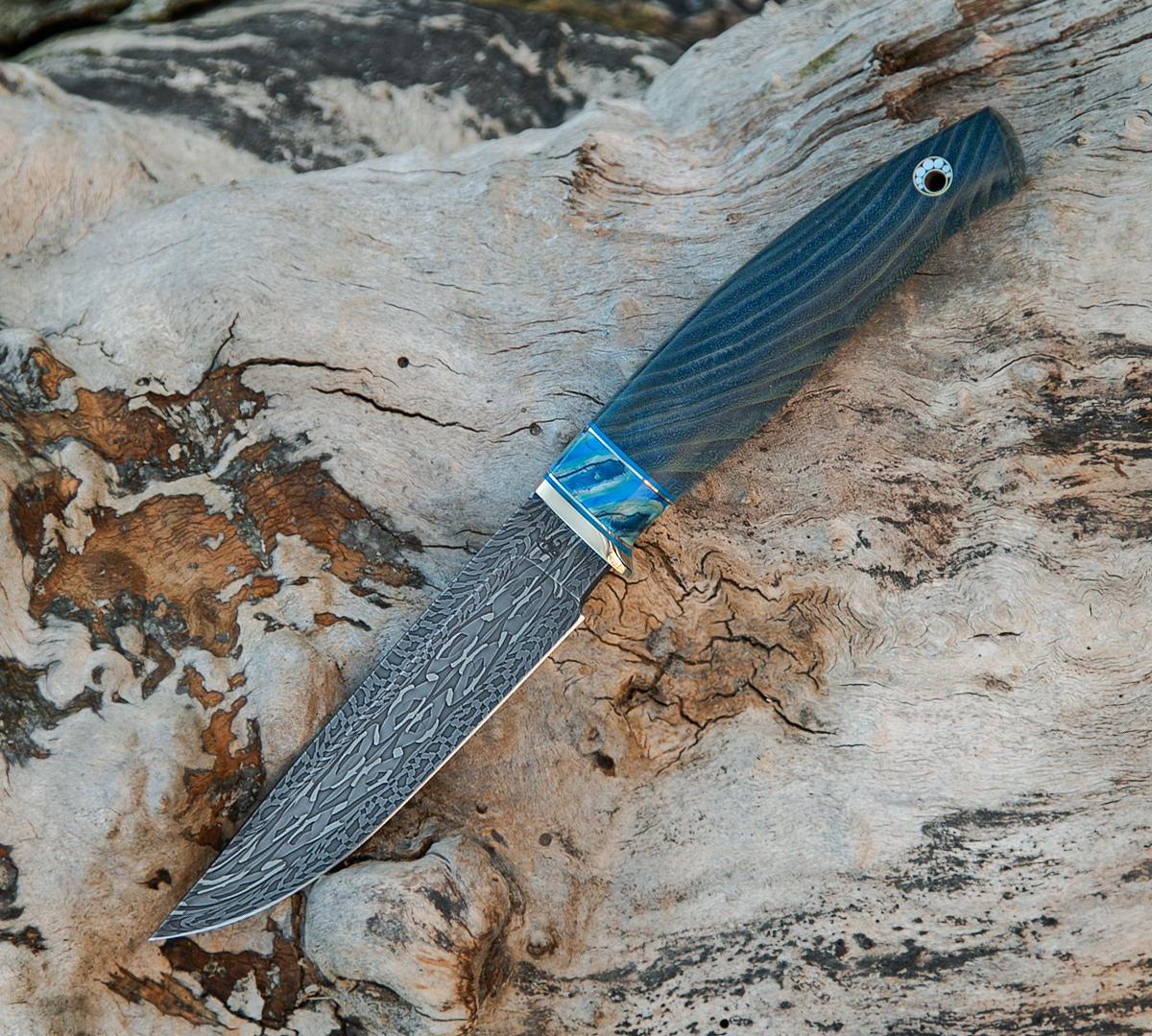 Нож Путник из мозаичной дамасской стали